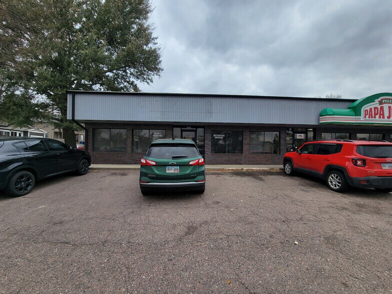More Photos Of 707-715 S Minnesota Ave, Sioux Falls Storefront Retail Office For Lease