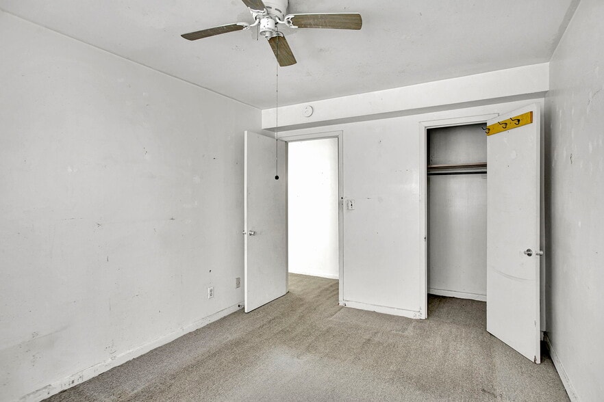 More Photos Of 205 11th Ave N, Jacksonville Beach Multifamily For Sale