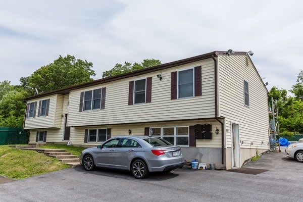 More Photos Of 415 Pulaski Hwy, Joppa Warehouse For Sale
