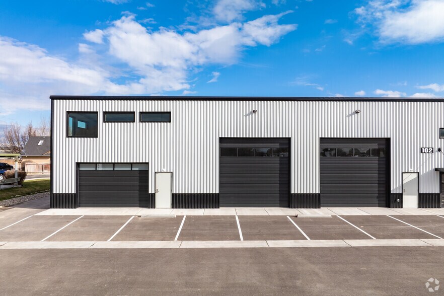 More Photos Of 4919 Laster St, Caldwell Warehouse For Lease