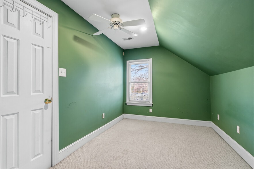 More Photos Of 405 Morson St, Raleigh Office For Sale