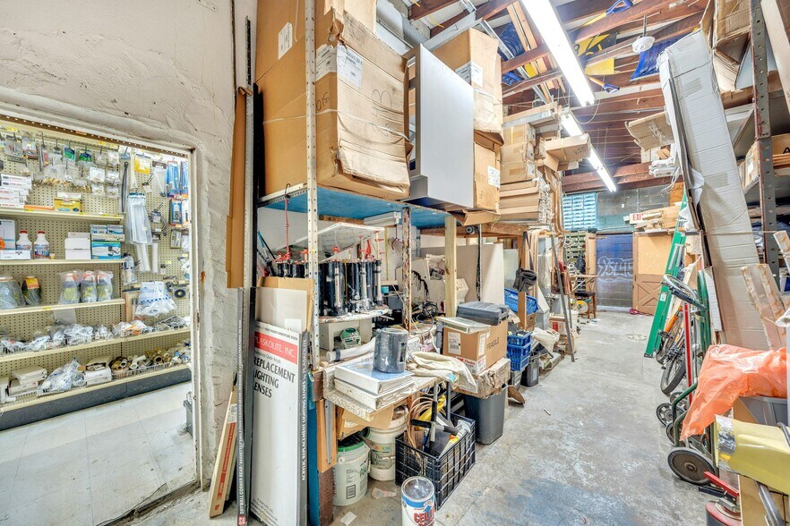 More Photos Of 4415 Park Ave, Union City Storefront Retail Residential For Lease