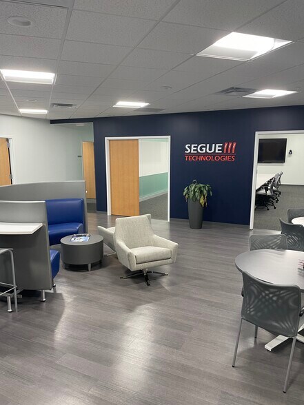 More Photos Of 2601 Mission Point Blvd, Beavercreek Office For Lease