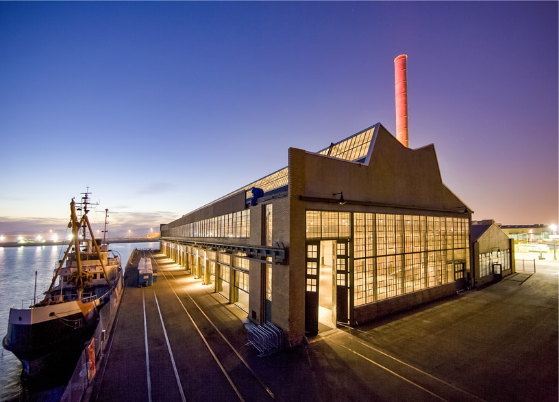 Primary Photo Of 1414 Harbour Way S, Richmond Research And Development For Lease