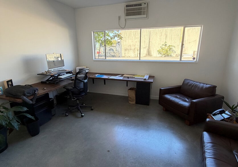 More Photos Of 7510 5th Ave S, Seattle Land For Sale
