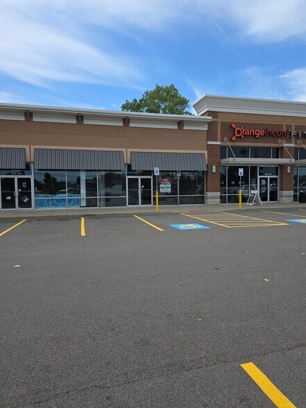 More Photos Of 4900 Transit Rd, Depew Storefront For Lease
