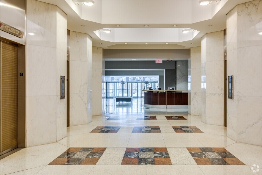 More Photos Of 1437 S Boulder Ave, Tulsa Office For Lease