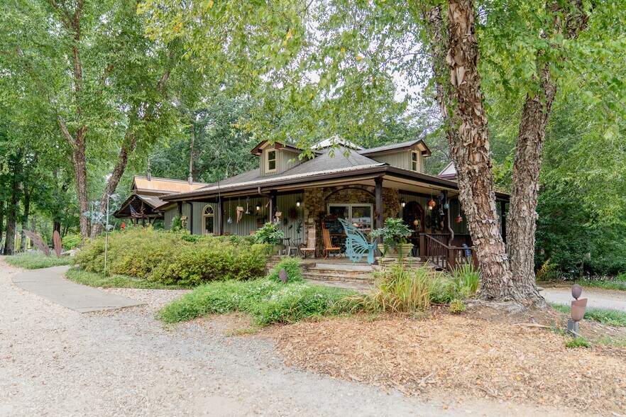 More Photos Of 9975 Ball Ground Hwy, Ball Ground General Retail For Sale