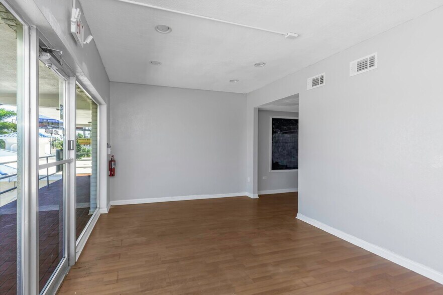 More Photos Of 1915 E Bay Dr, Largo General Retail For Sale