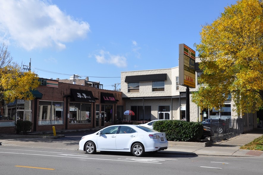 More Photos Of 2010 N Damen Ave, Chicago General Retail For Lease