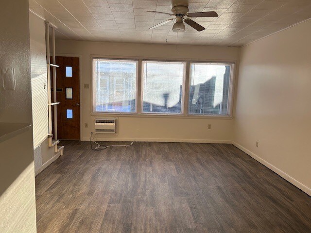 More Photos Of 232 S 7th St, Glasgow Apartments For Sale