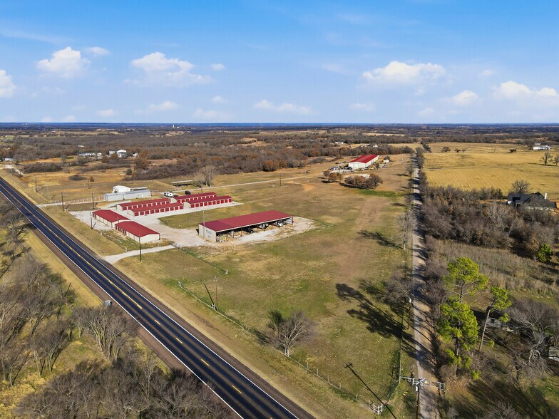 More Photos Of 9910 TX-199 Hwy, Poolville Specialty For Sale