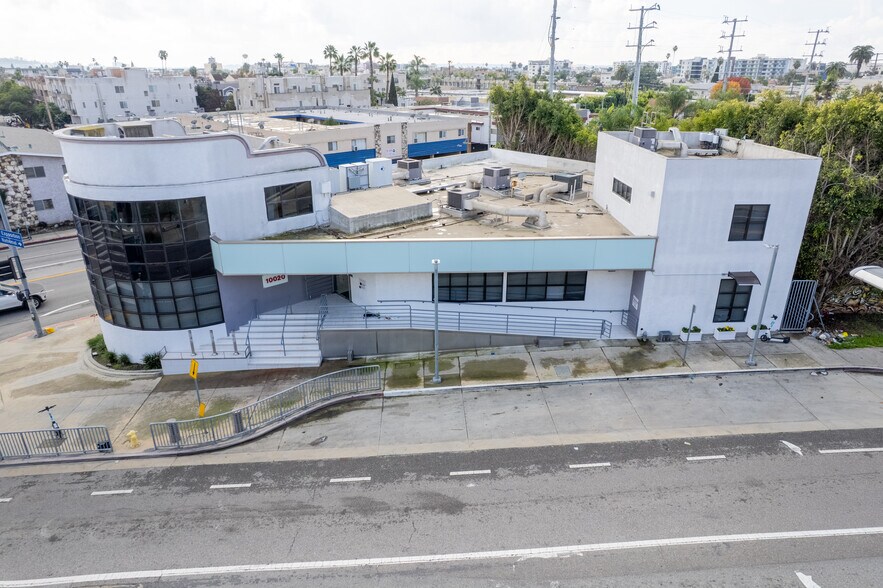 More Photos Of 10020 National Blvd, Los Angeles Loft Creative Space For Lease