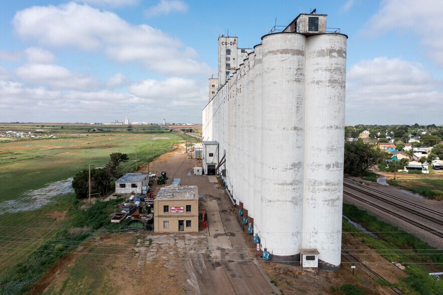 More Photos Of S Main st, Friona Specialty For Sale