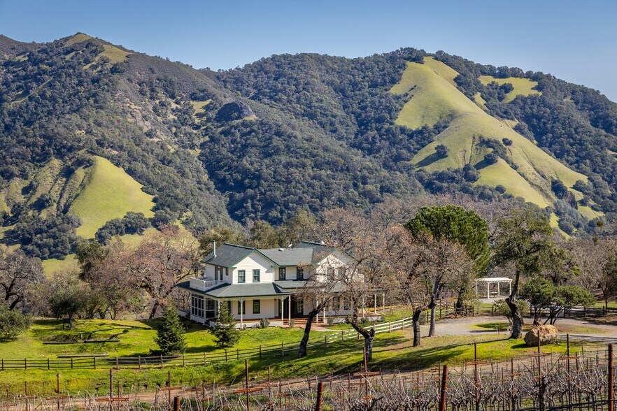 More Photos Of 13700 Rockpile Rd, Geyserville Land For Sale