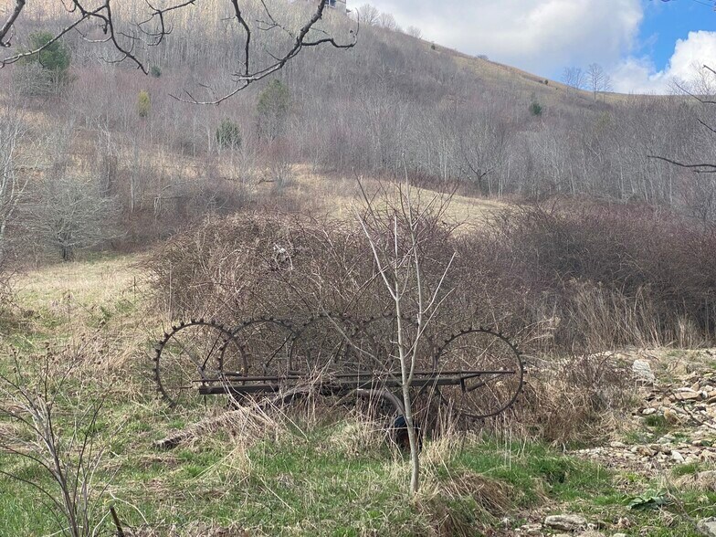 More Photos Of 455 Shawnee Rd, Banner Elk Land For Sale