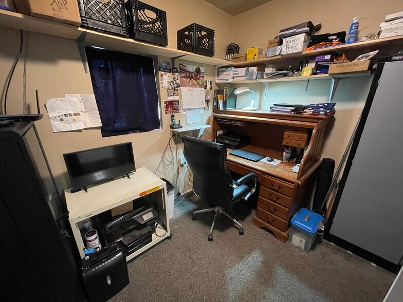 More Photos Of 208 W Arnold Ave, Arnold Restaurant For Sale