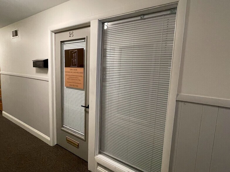 More Photos Of 12645 W Burleigh Rd, Brookfield Loft Creative Space For Lease