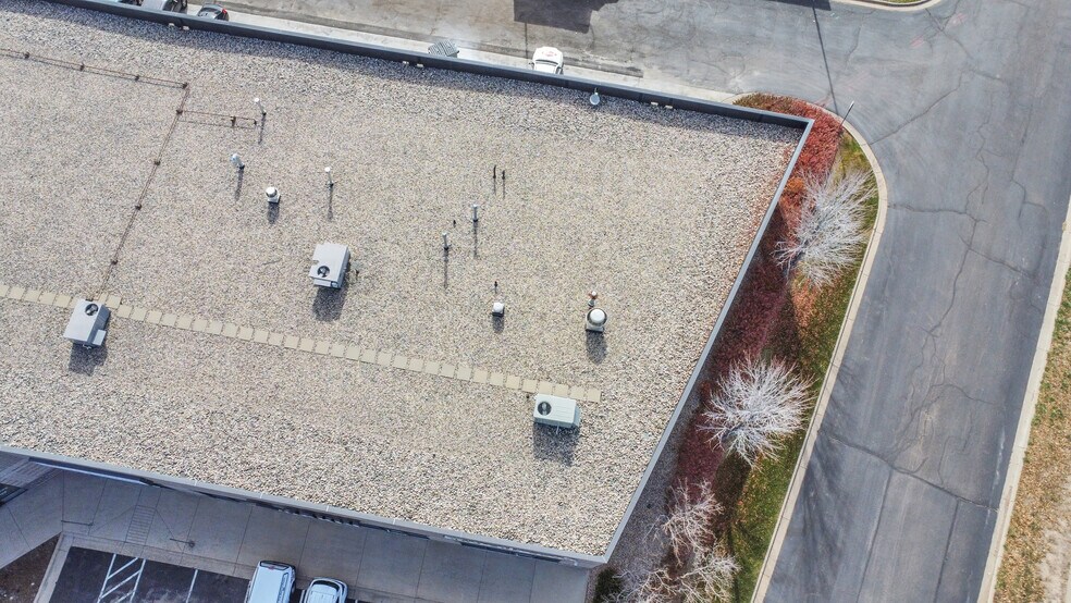 More Photos Of 2415 E Mulberry St, Fort Collins Showroom For Lease