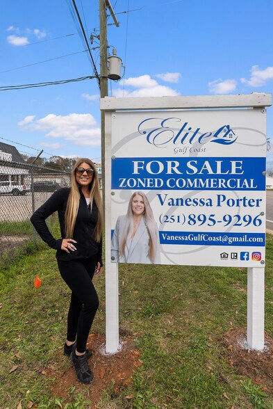 More Photos Of 24317 AL-59, Robertsdale Office For Sale