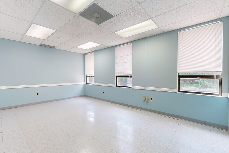 More Photos Of 2121 US Highway 22, Bound Brook Medical For Sale