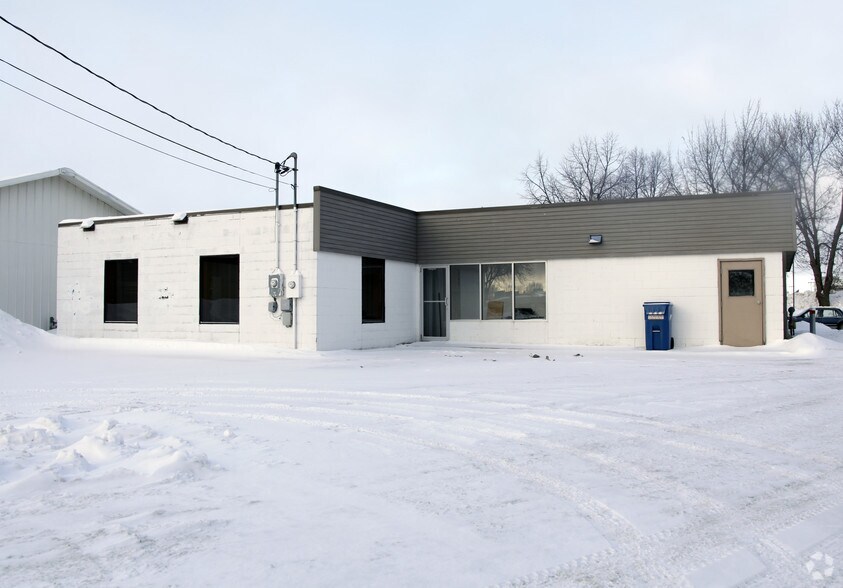 More Photos Of 20 S 32nd Ave S, Saint Cloud Office For Sale