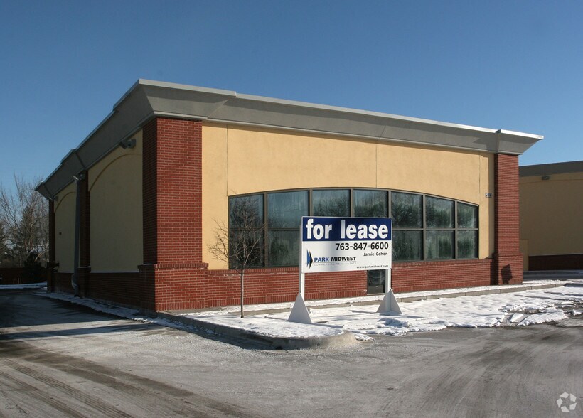 More Photos Of 2017 Coon Rapids Blvd NW, Coon Rapids Drugstore For Lease