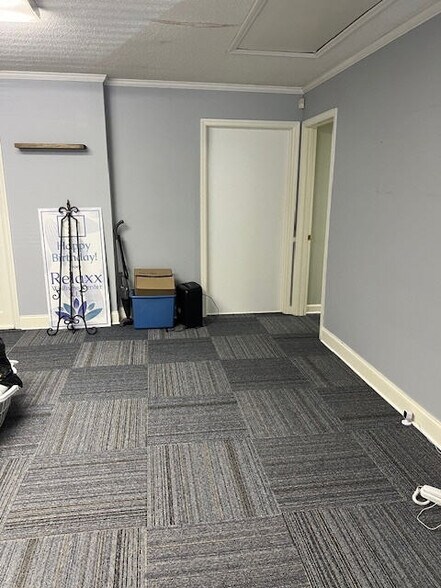 More Photos Of 17 Calendar Ct, Columbia Office For Lease