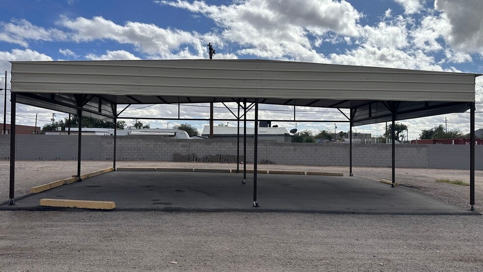 More Photos Of 131 W Grant Rd, Tucson Freestanding For Sale