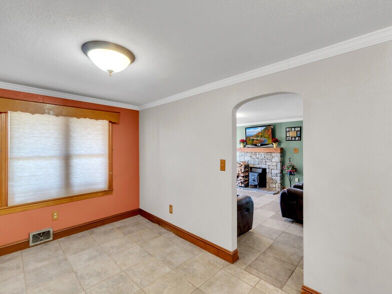 More Photos Of 1254 Pisgah Dr, Canton Specialty For Sale