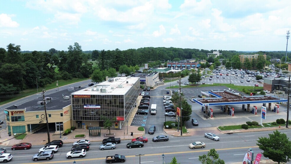 More Photos Of 1515 Reisterstown Rd, Pikesville Office For Lease