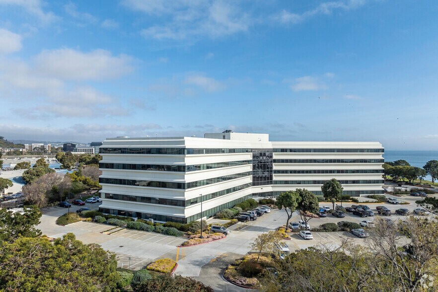 More Photos Of 400 Oyster Point Blvd, South San Francisco Office For Lease