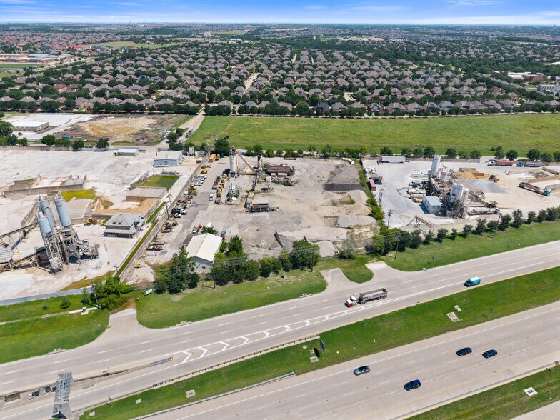 More Photos Of 14900 State Highway 121, Frisco Manufacturing For Sale