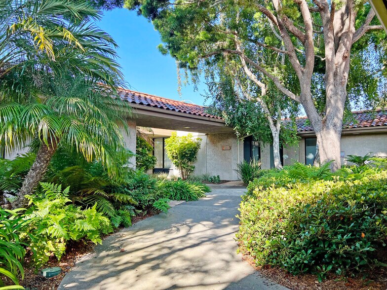 More Photos Of 5320 Carpinteria Ave, Carpinteria Office For Lease