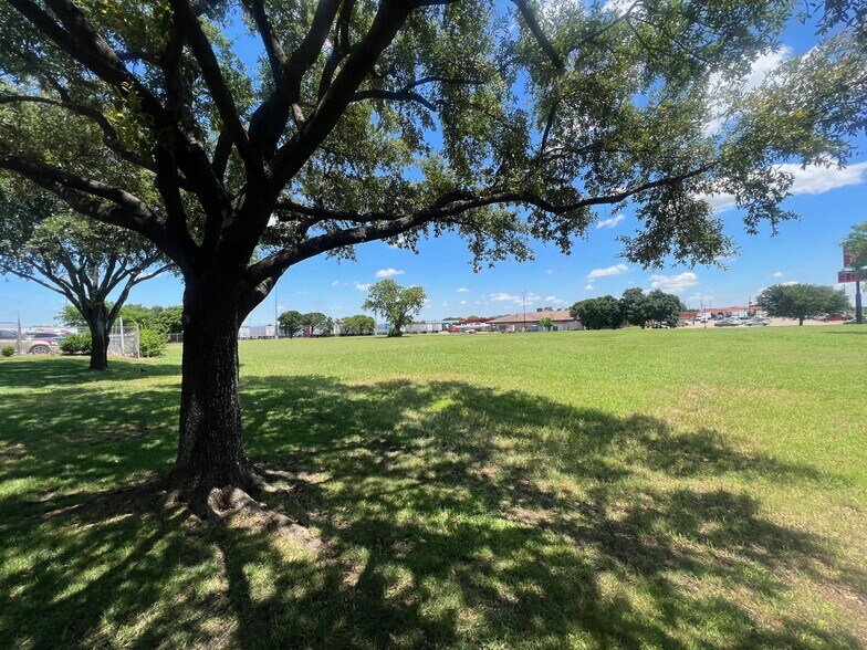 More Photos Of 4301 Lyndon B Johnson Fwy, Dallas Land For Sale