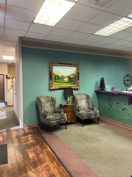More Photos Of 1739 Citadell Plz, San Antonio Office For Lease
