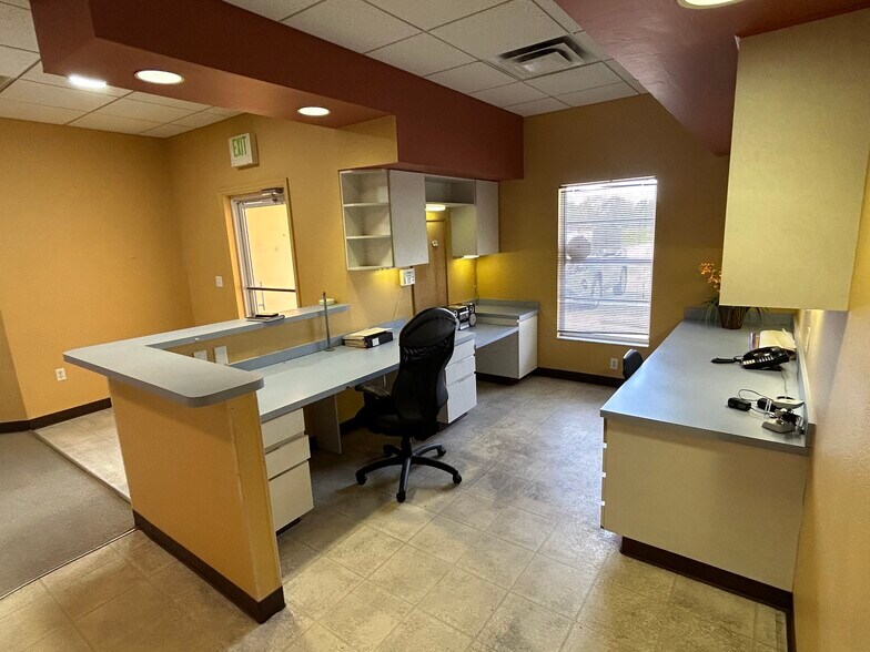 More Photos Of 7891 US Highway 17 S, Zolfo Springs Office For Sale