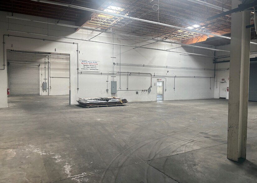 More Photos Of 459 Hester St, San Leandro Warehouse For Lease