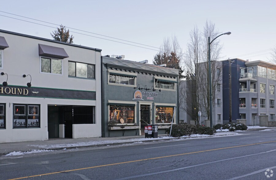 More Photos Of 3607 W Broadway, Vancouver Storefront For Lease