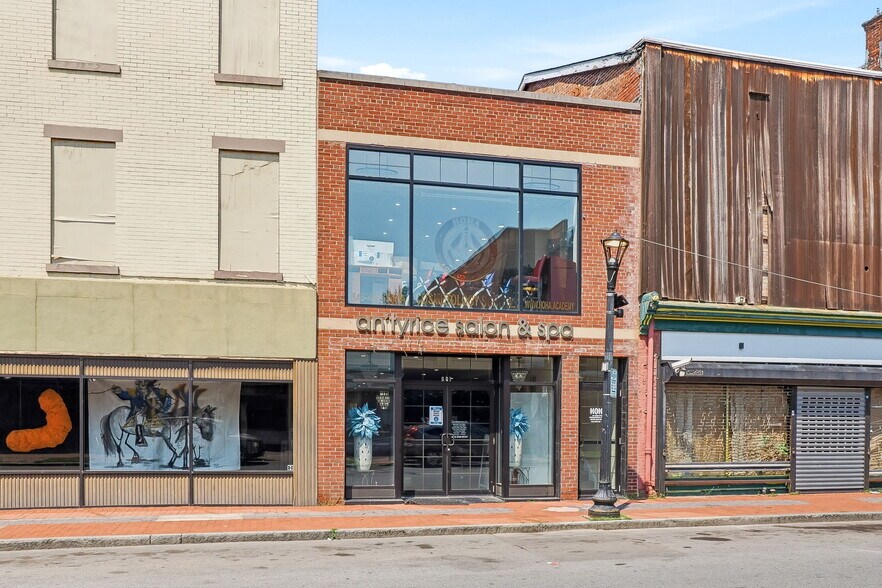 More Photos Of 381 Main St, Poughkeepsie Office For Sale