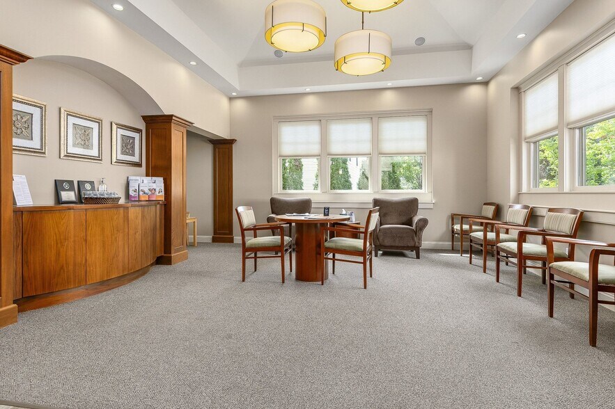 More Photos Of 22-26 School St, Merrimac Office For Sale
