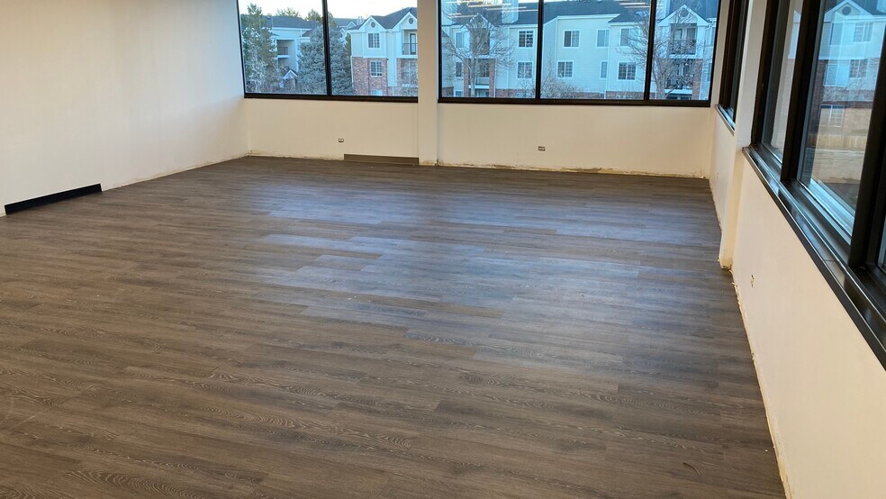 More Photos Of 6851 S Holly Cir, Centennial Office For Lease