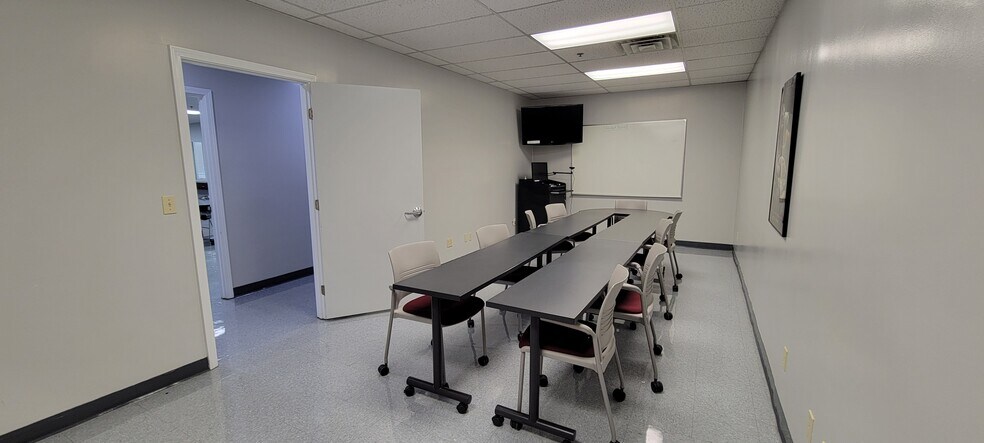 More Photos Of 2300 Greene Way, Louisville Office For Sale