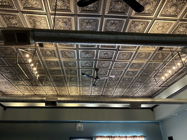 More Photos Of 6662 W Johnson Rd, La Porte Light Distribution For Lease