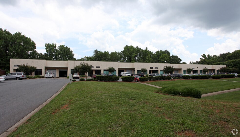 More Photos Of 1705 Orr Industrial Ct, Charlotte Industrial For Lease
