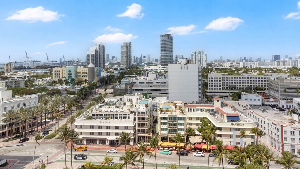 More Photos Of 524 Ocean Dr, Miami Beach Hotel For Sale