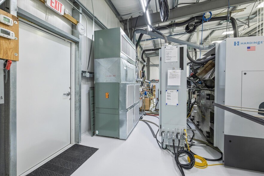 More Photos Of 340 Beaty Swamp Rd, Monroe Manufacturing For Sale