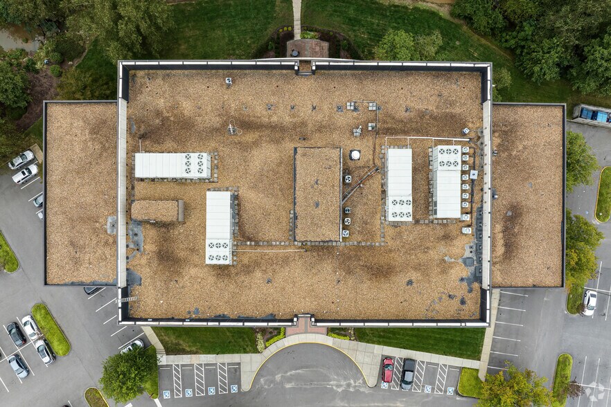 More Photos Of 7501 Boulder View Dr, North Chesterfield Unknown For Lease