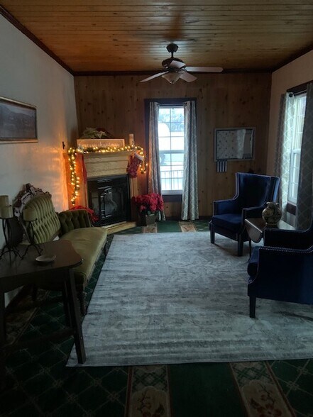 More Photos Of 200 S California St, Dorris Hospitality For Sale