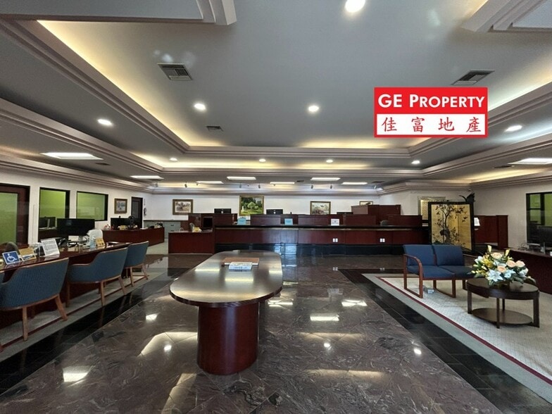 More Photos Of 1235 S Garfield Ave, Alhambra Office For Sale